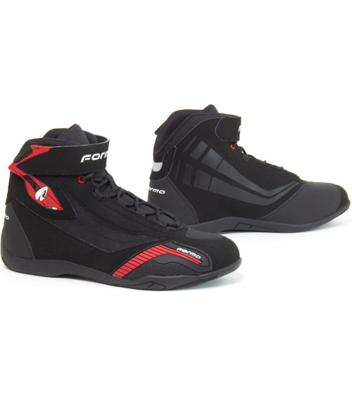 Forma Genesis Black / Red Boots