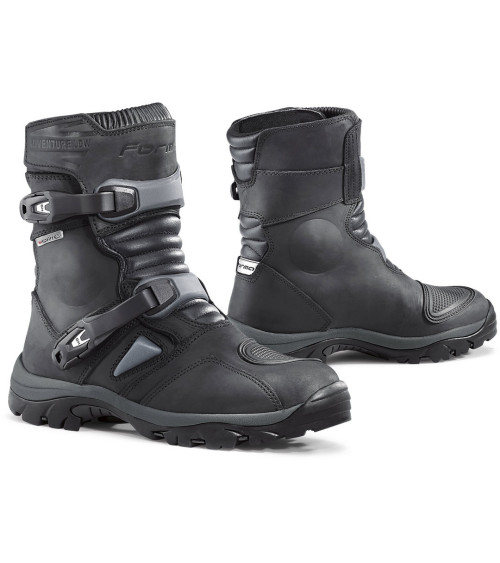 Forma Adventure Low Black Boots