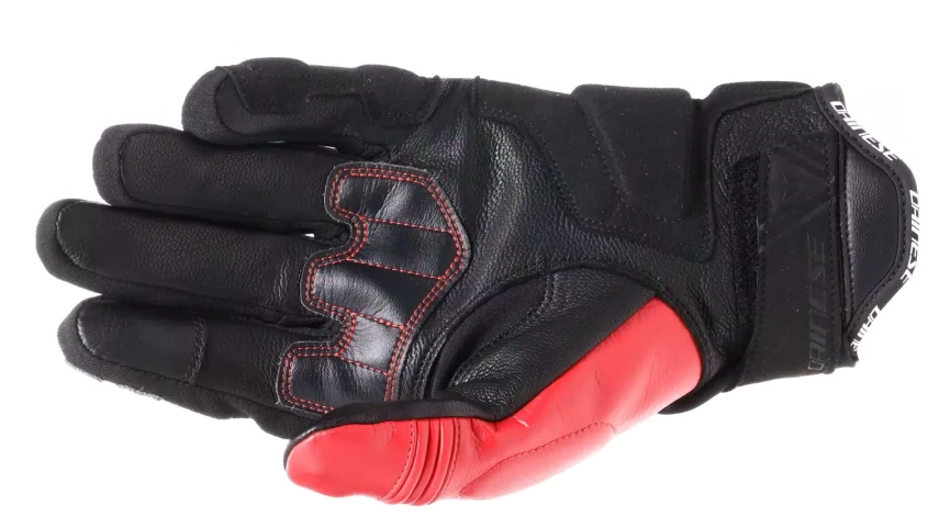 DAINESE REACTO CARBON SHORT BLACK / RED GLOVES